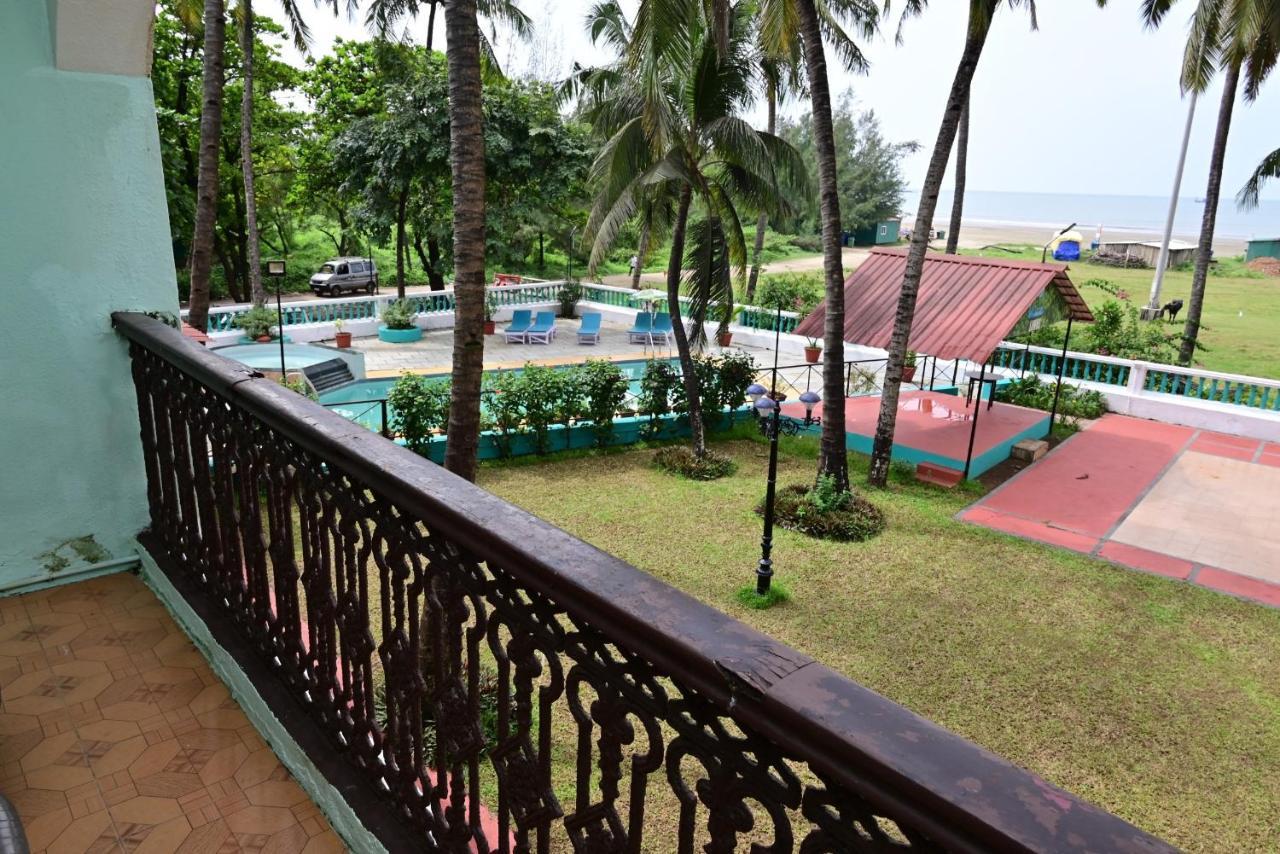Swimsea Resort, A Resort Panaji